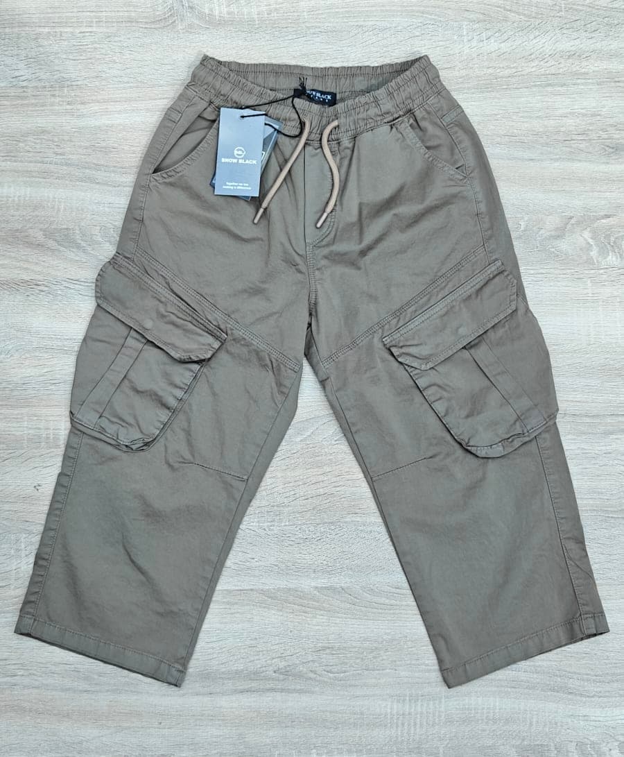 Snow Black